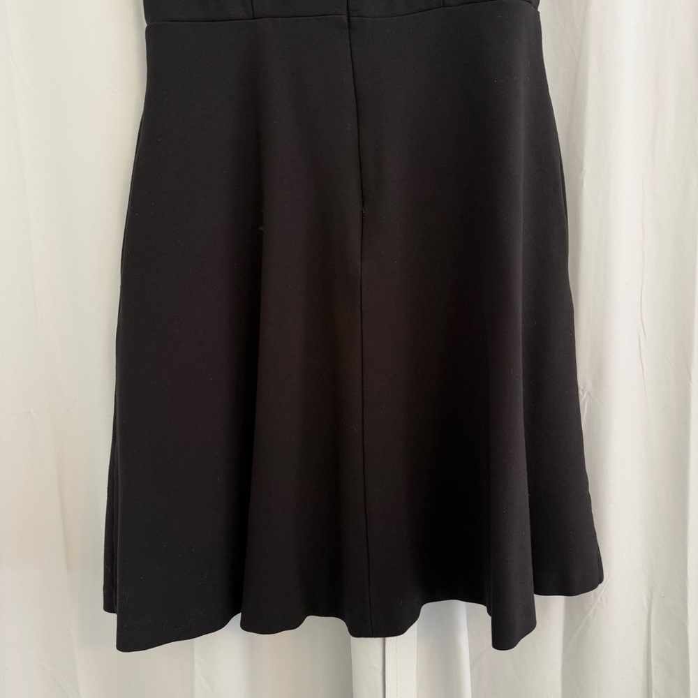 LOFT Black Sleeveless Fit & Flare Pocket Dress Stretch Size 4 - Picture 7 of 9